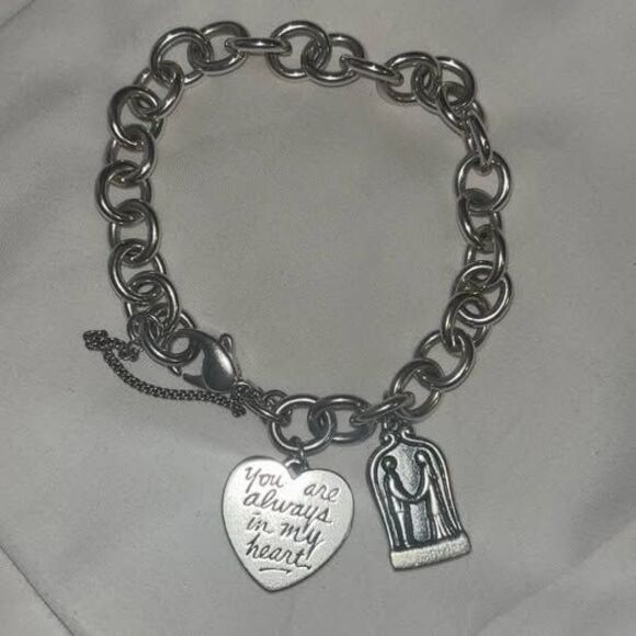 James Avery Forged Link Charm Bracelet with 2 Charms - Picture 4 of 5